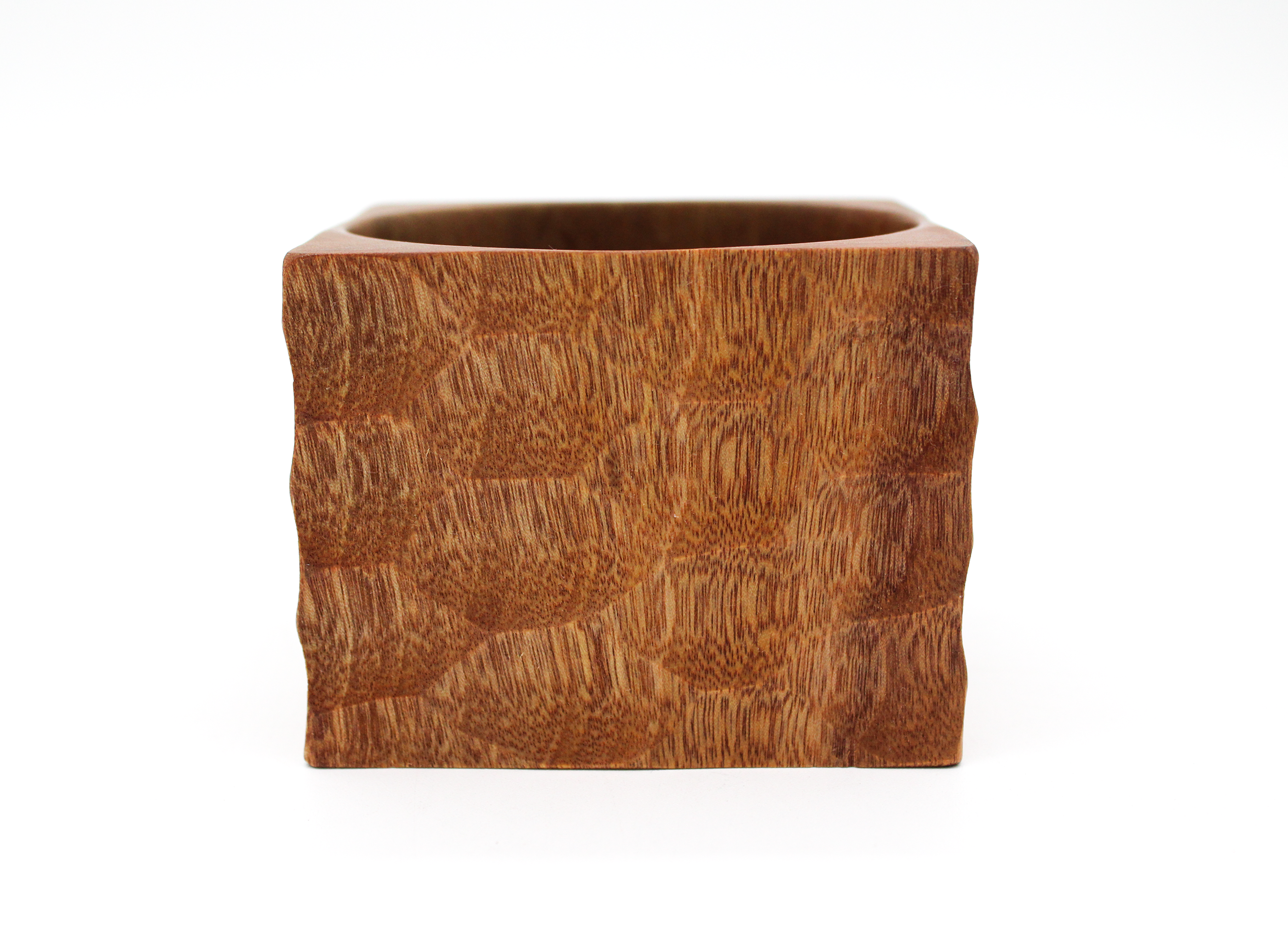 AkihiroWoodworks / アキヒロウッドワークス】JIN 枡の商品詳細ページ