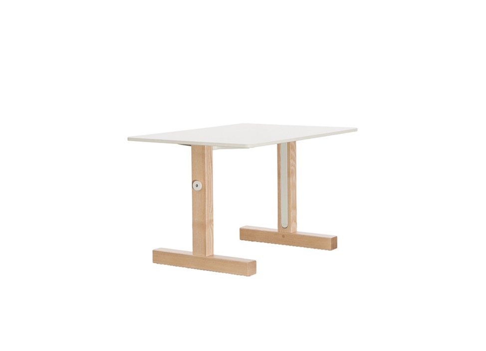 【MAGIS / マジス】Little Big Table キッズテーブル