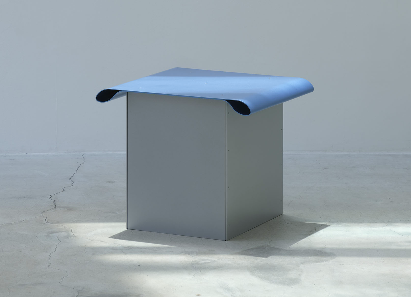 Ribbon Stool