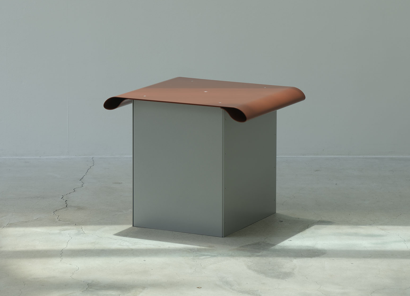 Ribbon Stool