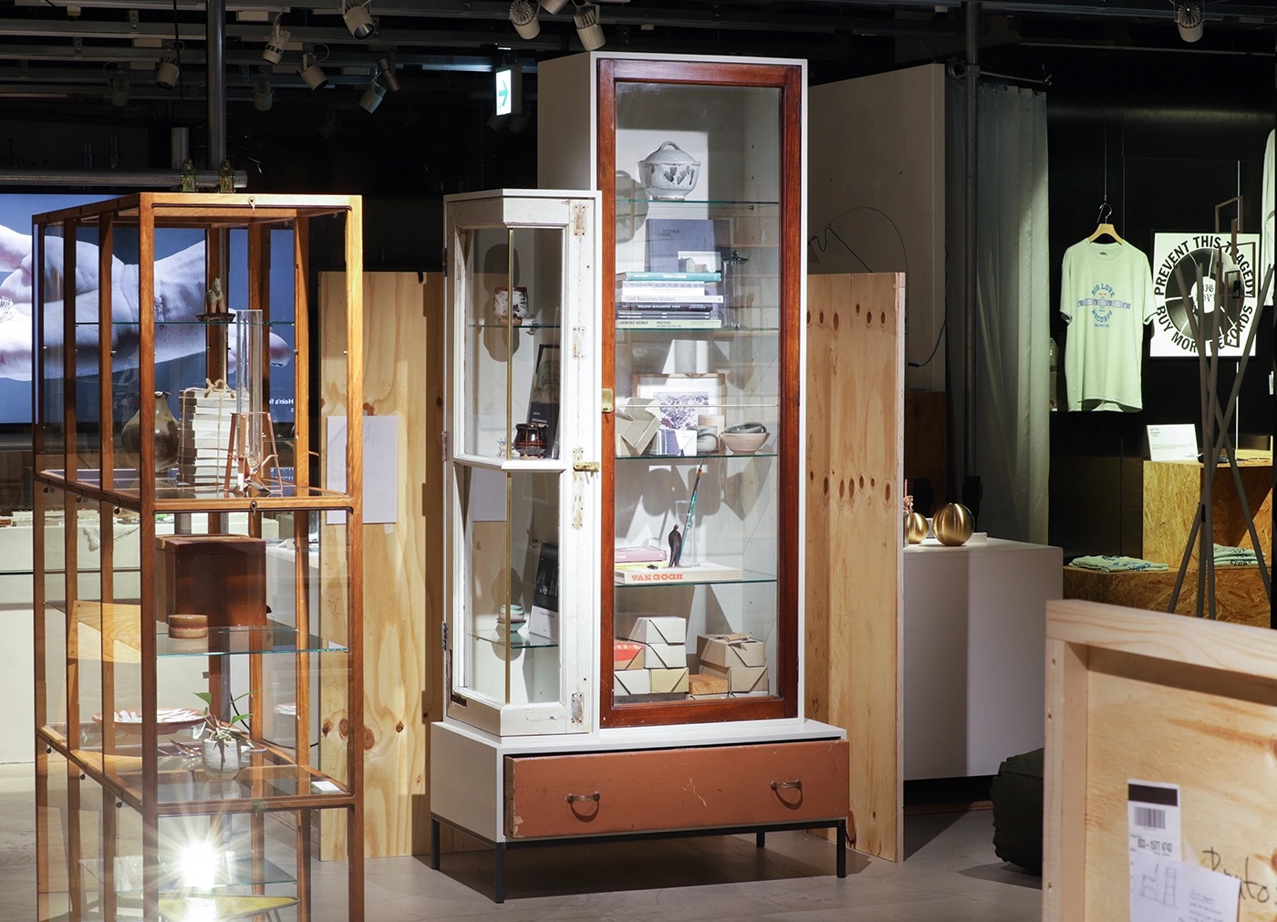 PIET HEIN EEK / ピート・へイン・イーク】Old window / drawer