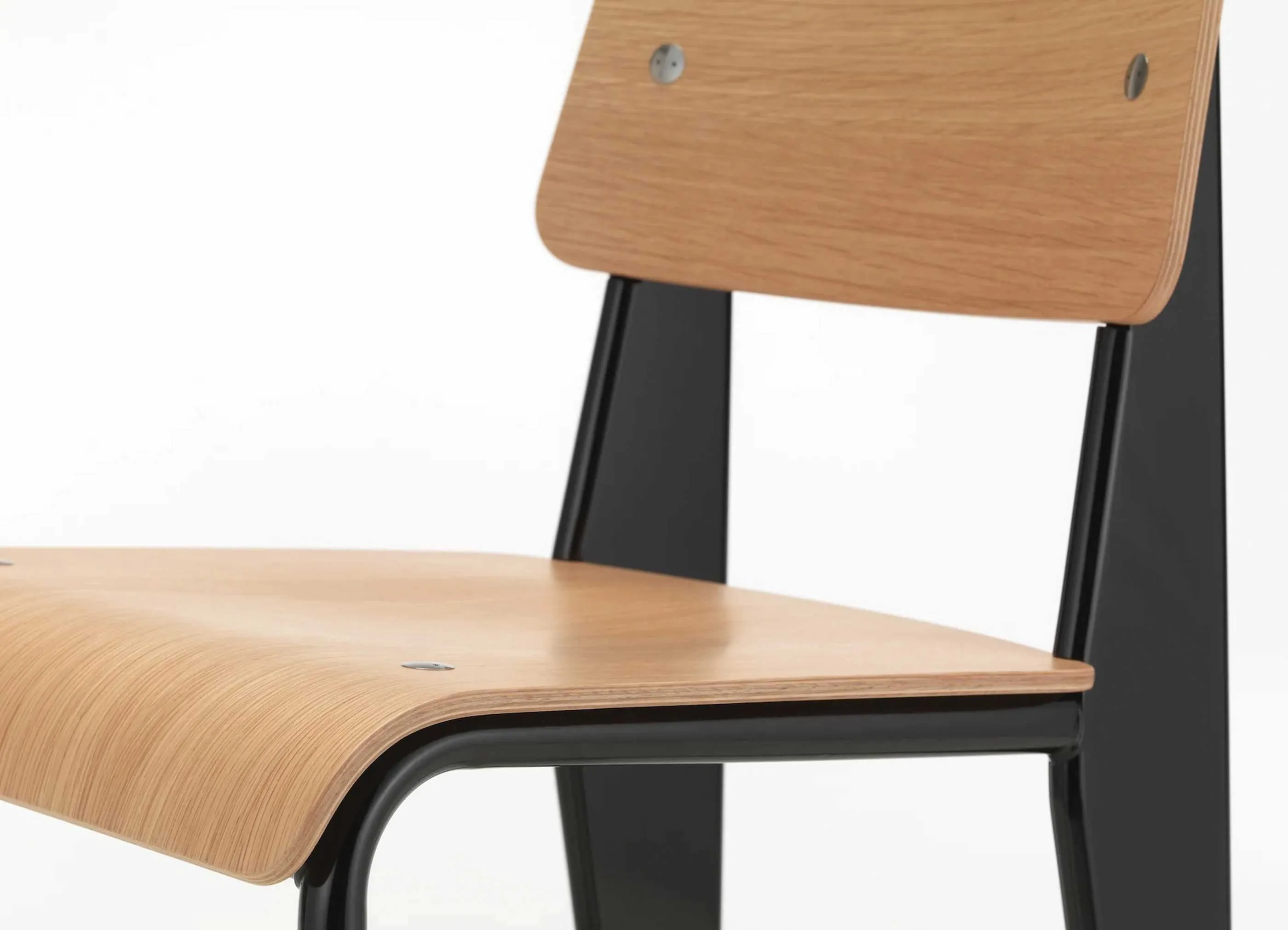 Vitra / ヴィトラ】STANDARD チェア / ナチュラルオークの商品詳細