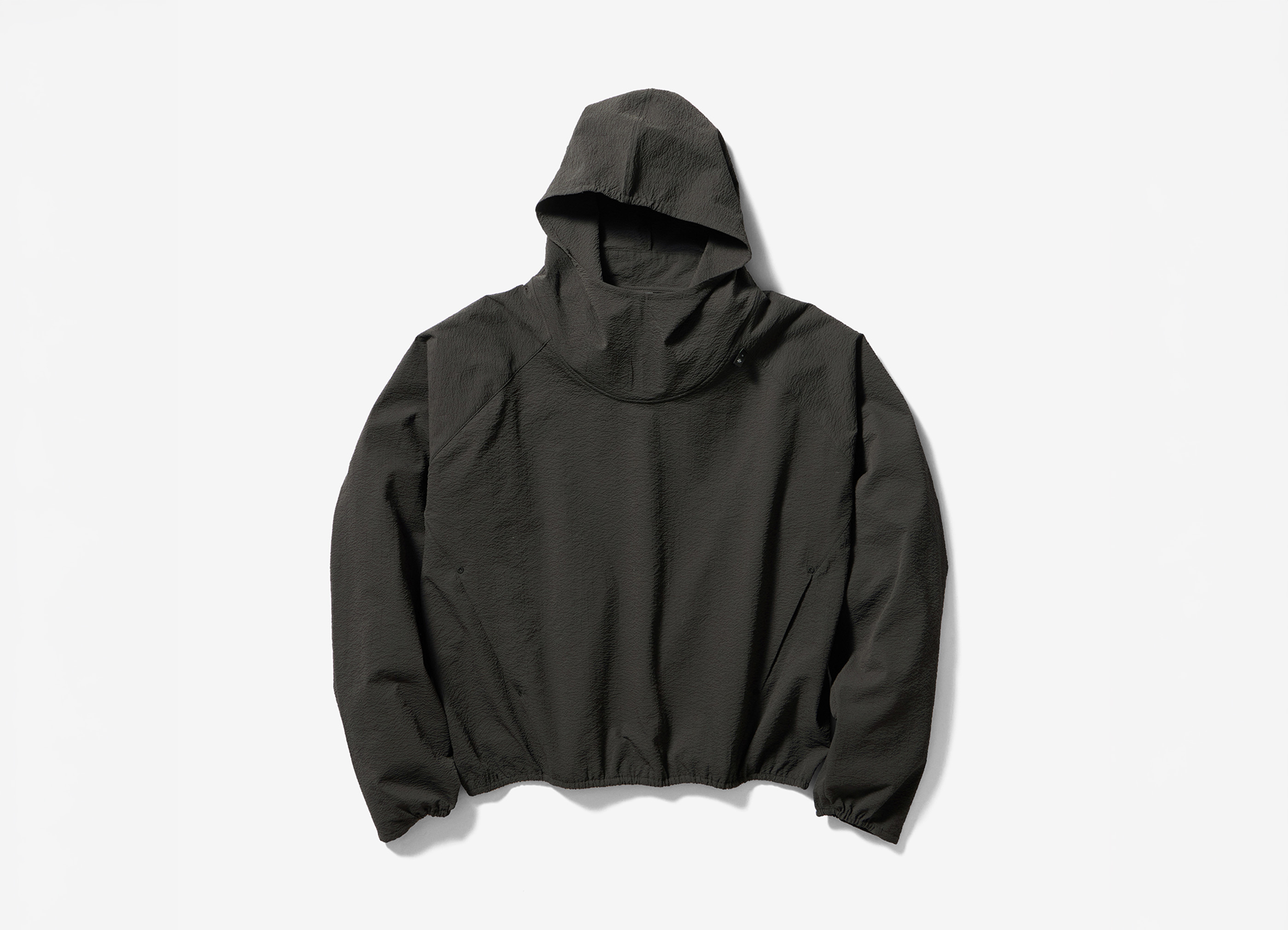 【GOLDWIN 0 / ゴールドウインゼロ】スクリーンアノラック（ユニセックス） / インクブラック