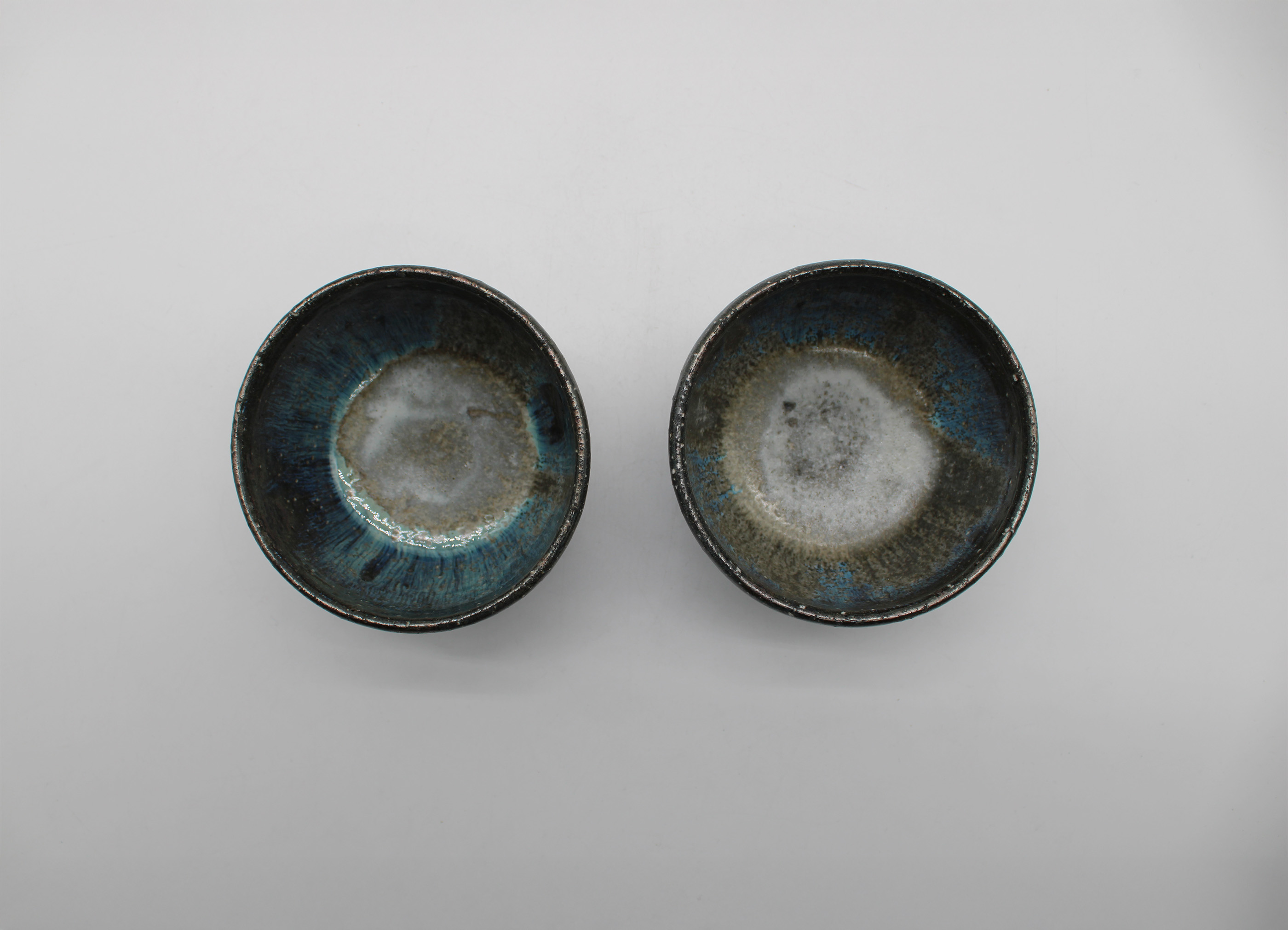 小野象平 / SHOHEI ONO】青灰釉 そば猪口 うつわの商品詳細ページ