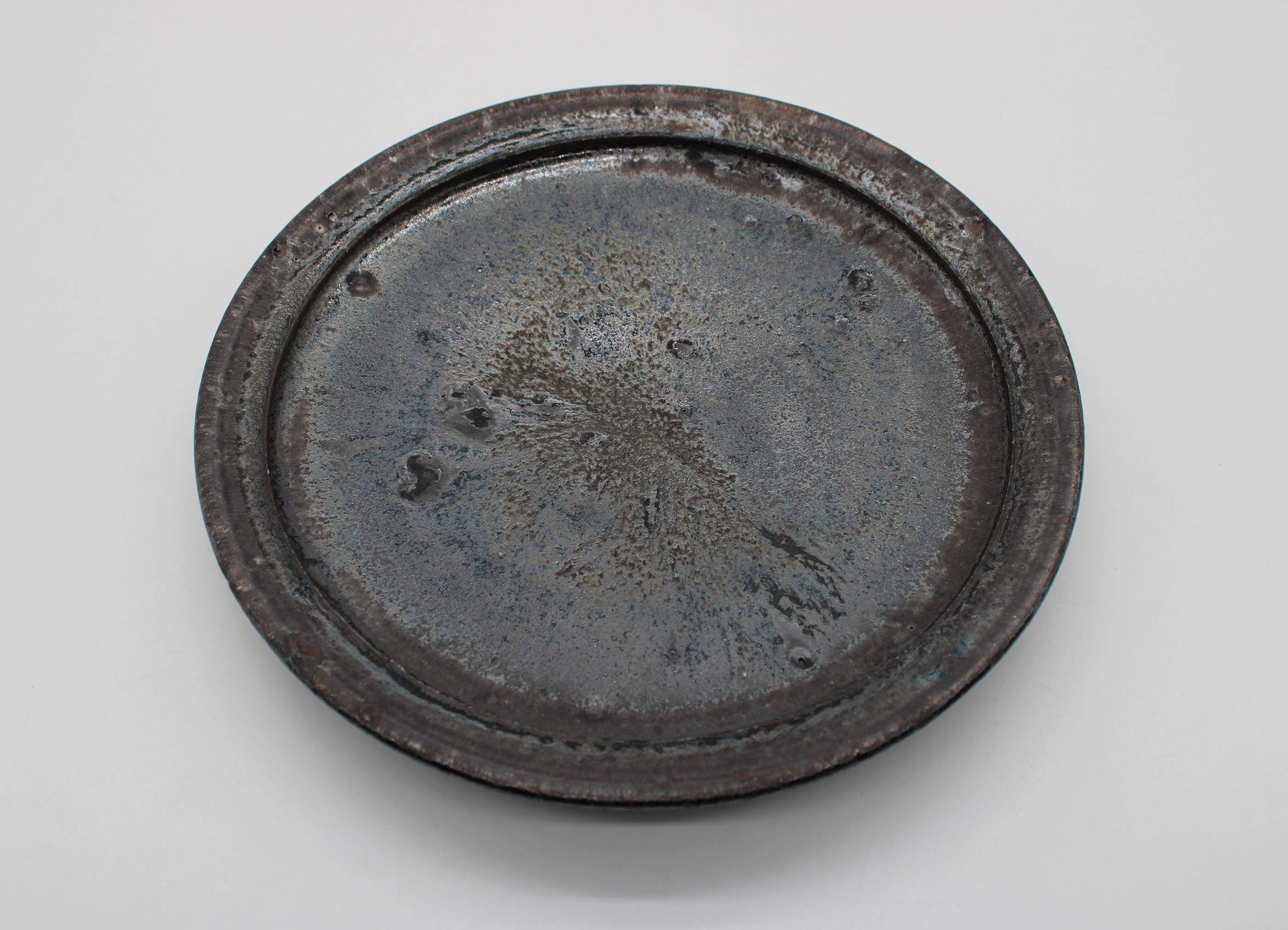 【小野象平 / SHOHEI ONO】黒志野 リム８寸皿 うつわ